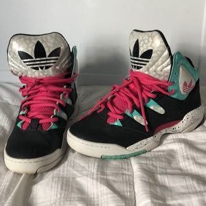 Adidas Women’s 8.5 High Tops